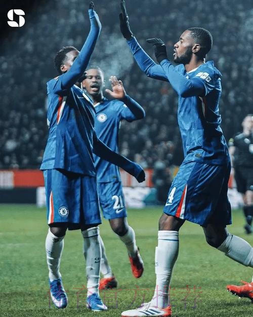 切尔西最近64次在足总杯对阵低级别球队,有62次实现晋级 切尔西最近64次在足总杯对阵低级别球队,有62次实现晋级